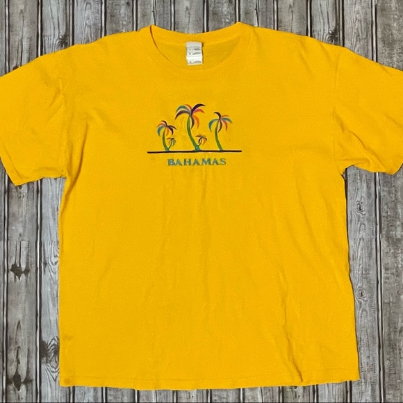 Vintage Bahamas Yellow Embroidered Palm Trees Souvenir Tourist T-Shirt, Sz XL - Picture 1 of 4